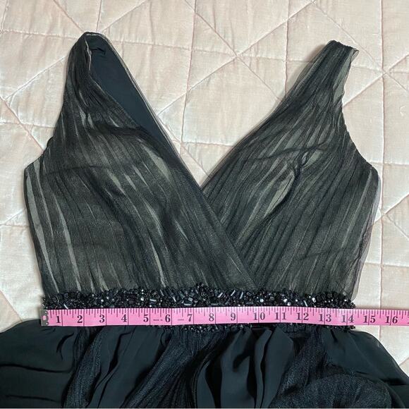 BADGLEY MISCHKA Black Pleated Tulle Chiffon Formal Gown - Picture 14 of 16